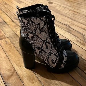 Cute snake skin style boots